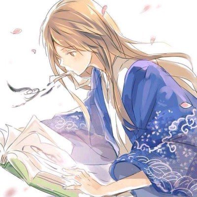 浙江一男子新能源车假期停路边自燃